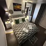 Mayfair Διαμέρισμα *