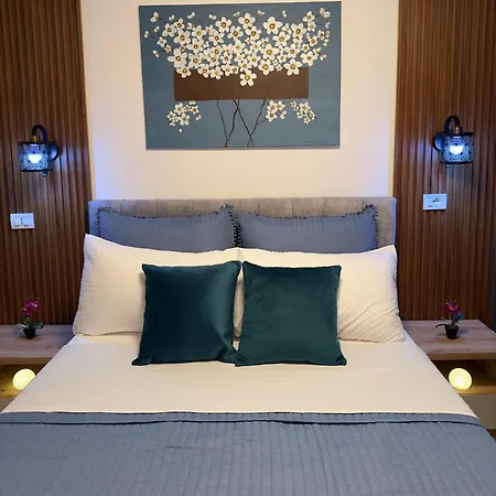 Mayfair Ksamil