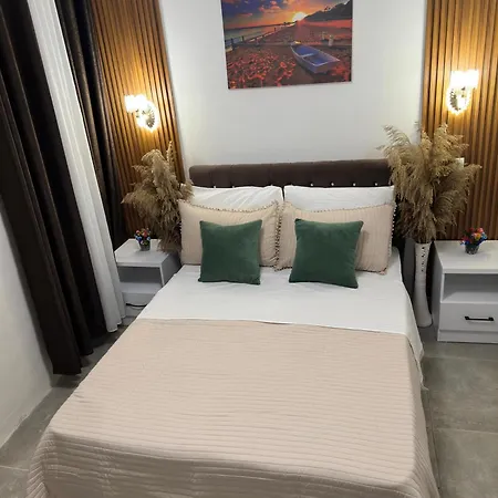 Apartment Mayfair Ksamil