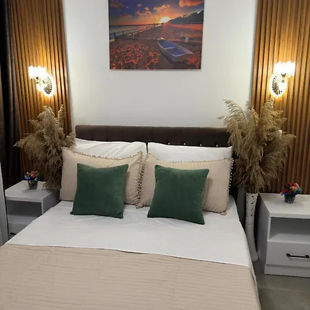 Mayfair Apartment Ksamil