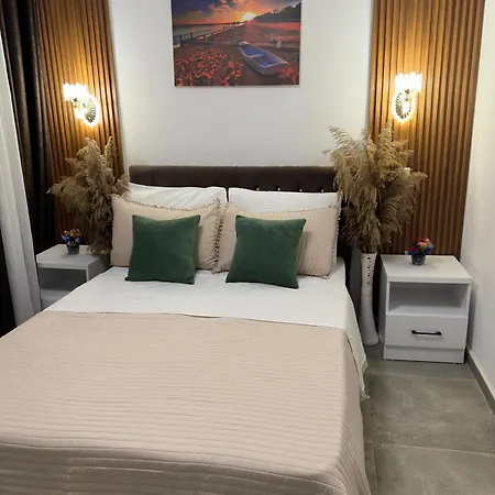 Mayfair Apartment Ksamil