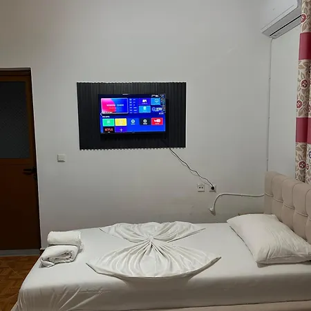 Apartment Mayfair Ksamil