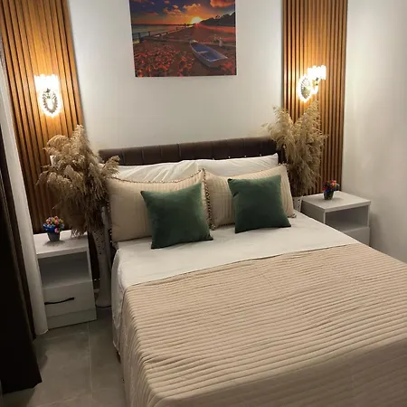 Mayfair Appartamento Ksamil