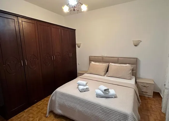 Mayfair Apartment