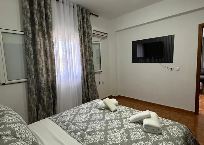 Mayfair * Ksamil
